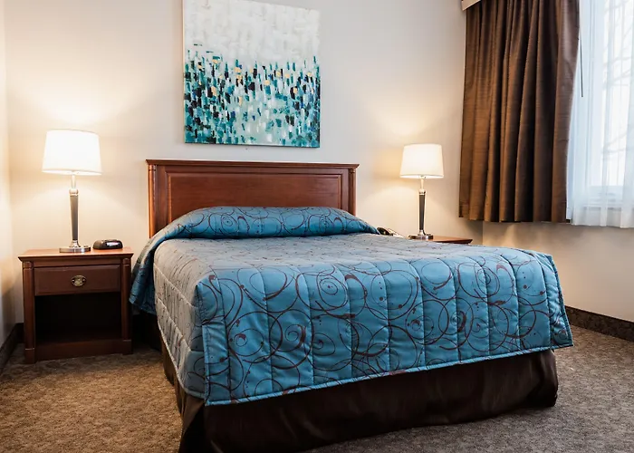 Adam'S Airport InnAirport Hotel